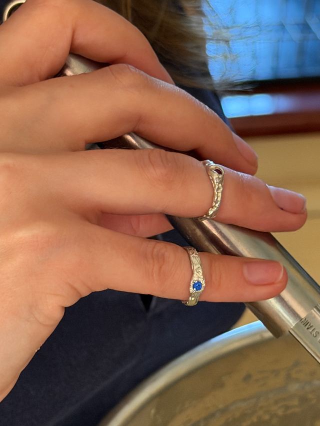 Rings out and about, on an ordinary day